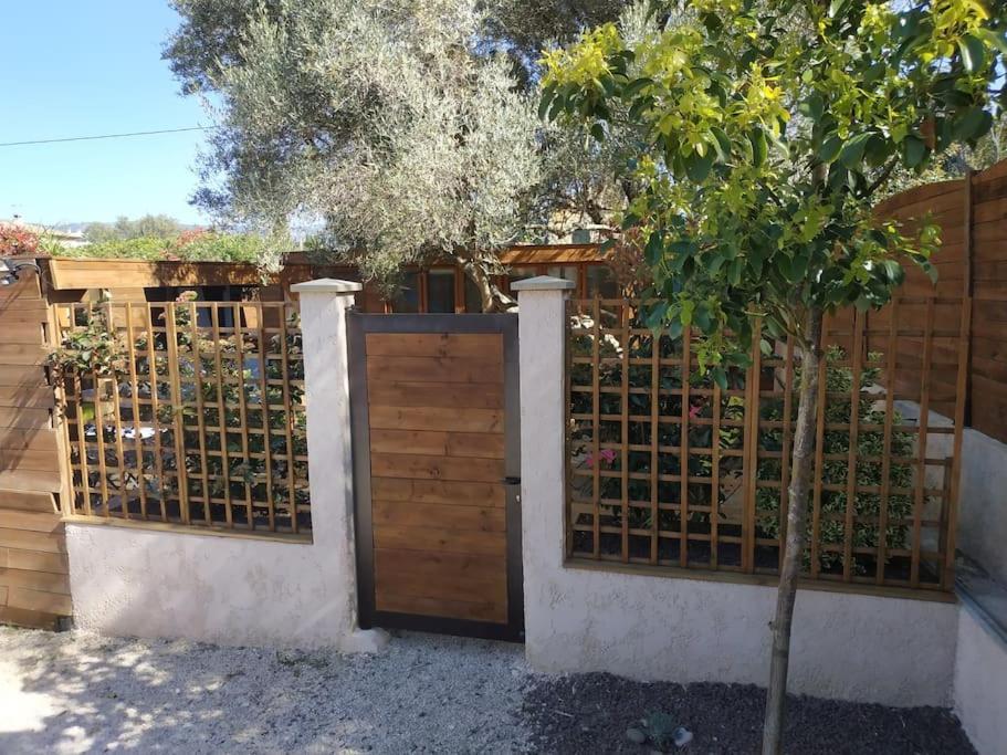 Studio Jacuzzi Prive A 8 Min A Pied De La Plage La Ciotat Exterior foto