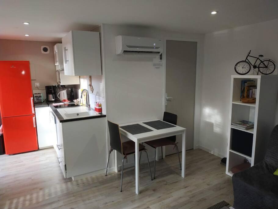 Studio Jacuzzi Prive A 8 Min A Pied De La Plage La Ciotat Exterior foto