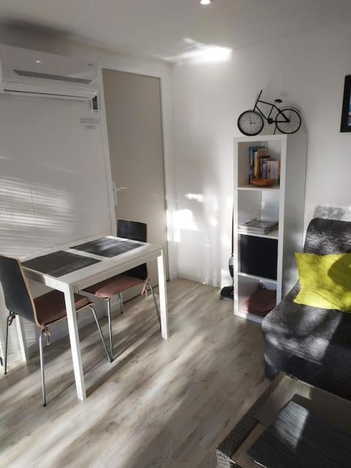 Studio Jacuzzi Prive A 8 Min A Pied De La Plage La Ciotat Exterior foto
