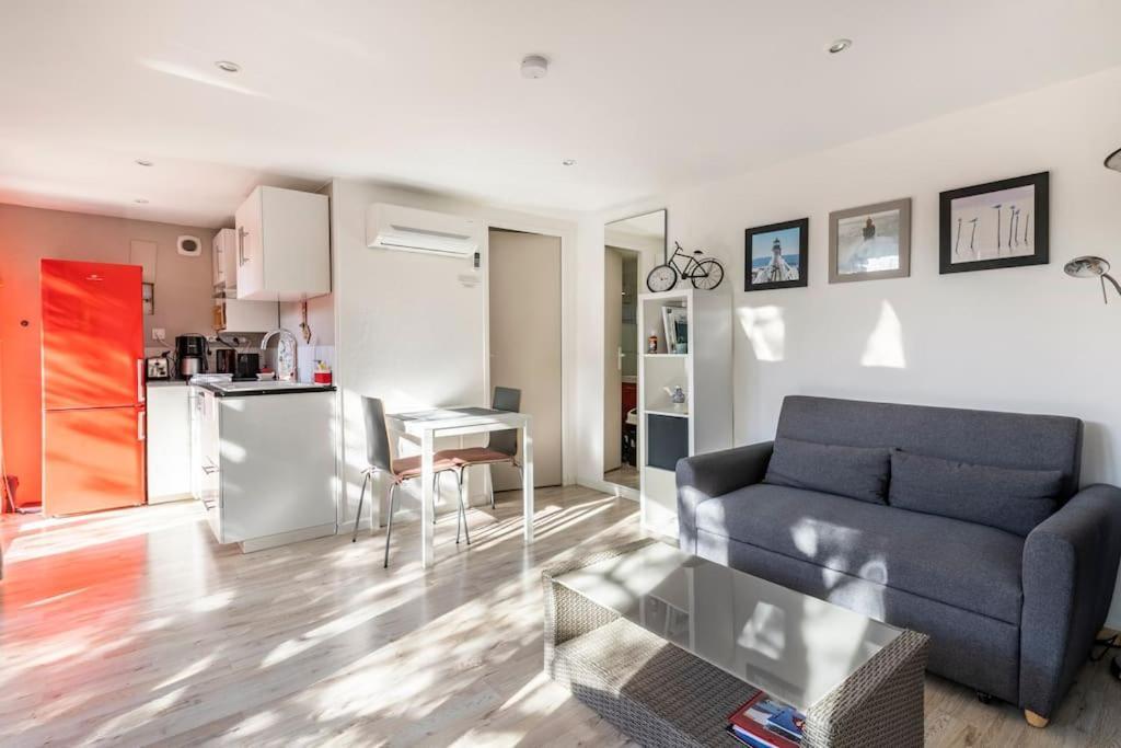 Studio Jacuzzi Prive A 8 Min A Pied De La Plage La Ciotat Exterior foto